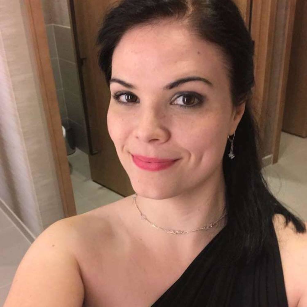 Meet your Posher, Rebecca